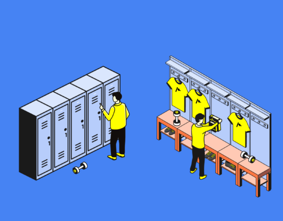 A locker room from 5 Mistakes to avoid as a manager article on Thndr